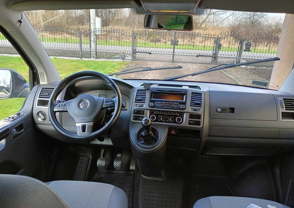 Volkswagen Caravelle cena 68999 przebieg: 360000, rok produkcji 2013 z Pniewy małe 232